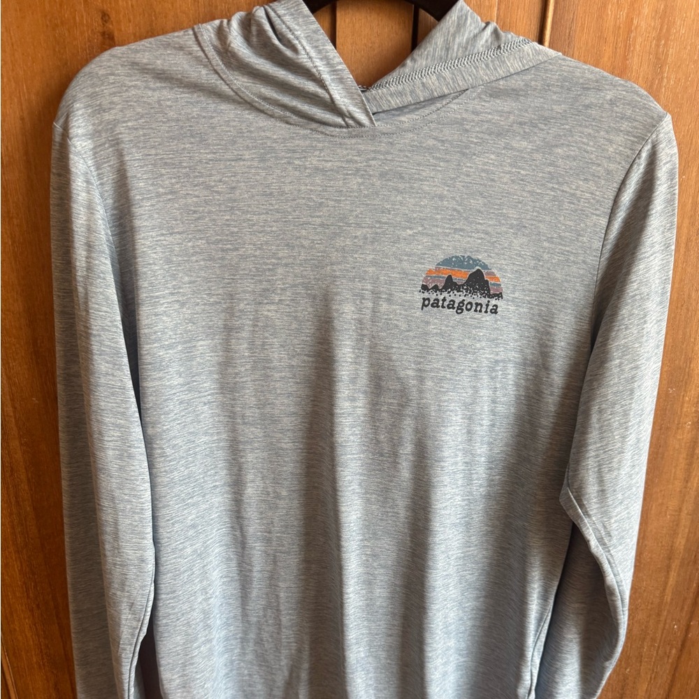Patagonia Gray Long Sleeve Kids Tee